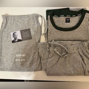 New Jason Wu x EVA AIR Pajamas Set